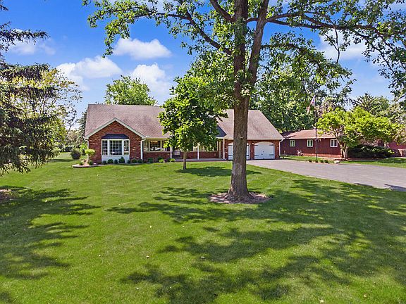 2nd image of 24364 S Volbrecht Rd