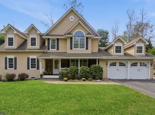 18 Valhalla Rd, Montville Twp., NJ 07045