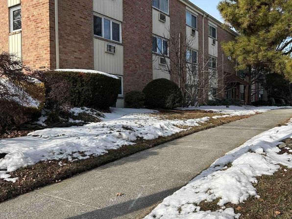 8115 W Chester Pike #B-2E, Upper Darby, PA 19082