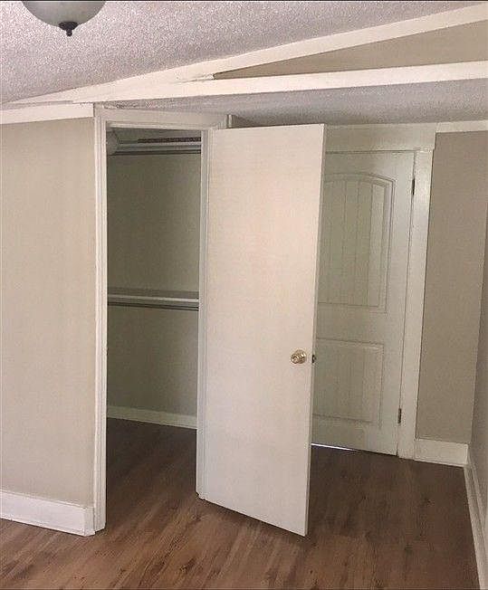 1st image of 3571 Kearney Ave