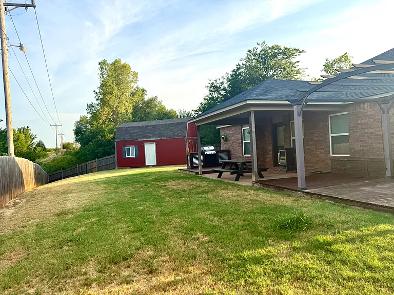 13220 Beekman Dr — Photo 44