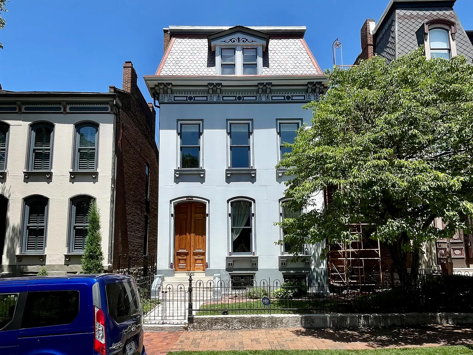 1805 Hickory St photo 1
