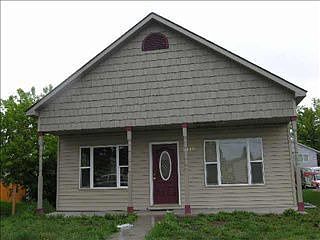 1st image of 2110 S 6th St W
