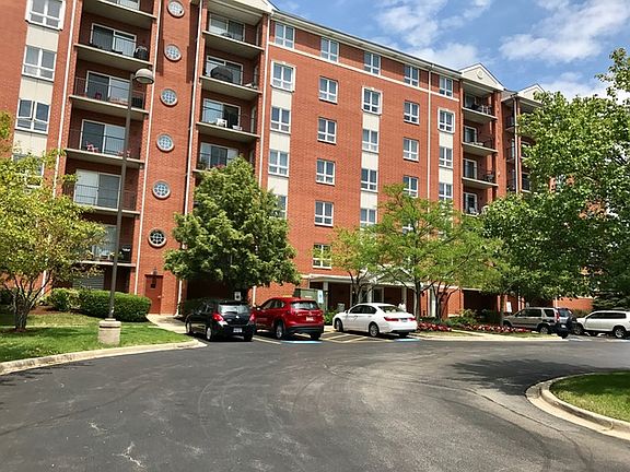 2nd image of 190 N Milwaukee Ave APT 503