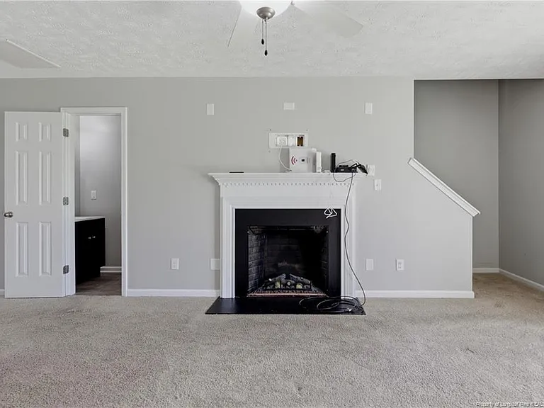 142 Collinwood Dr — Photo 17