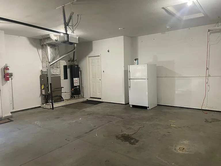 2078 S Orchard St — Photo 24
