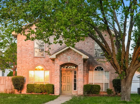 314 Stringer Dr, Cedar Hill, TX 75104