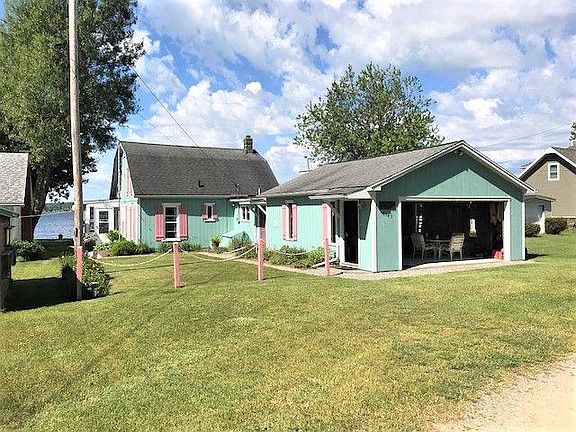 3rd image of 5943 Ericson Ln