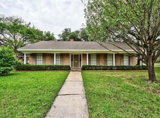 8019 Pagewood Ln, Houston, TX 77063