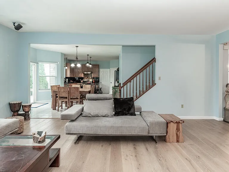 1508 Legacy Cir — Photo 11