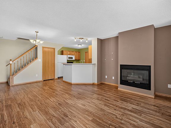 5th image of 2211 Grand Ave Unit 6