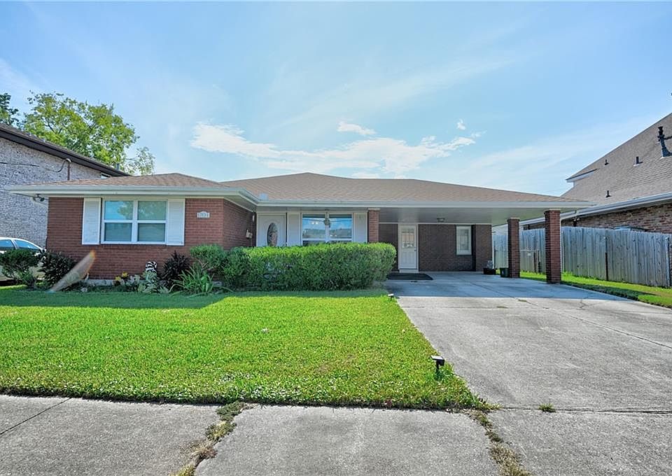 1st image of 1704 Hackberry Ave