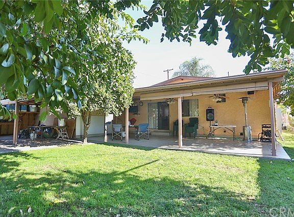 5th image of 1045 Corinthian Way