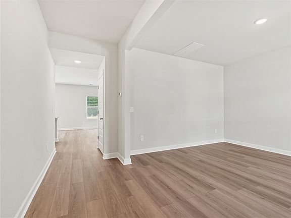 3rd image of 232 Merriweather Way