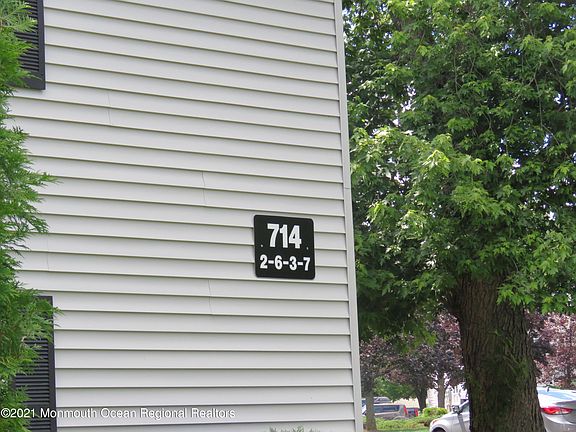 2nd image of 714-07 Zlotkin Cir #714-07