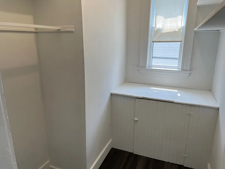 31 Barry St #2 — Photo 6
