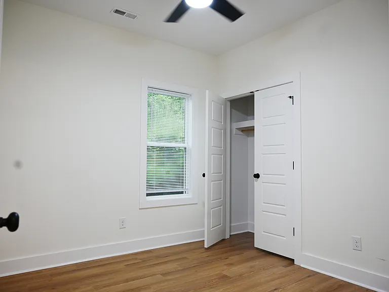 Bedroom #1