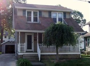 924 10th St NE, Massillon, OH