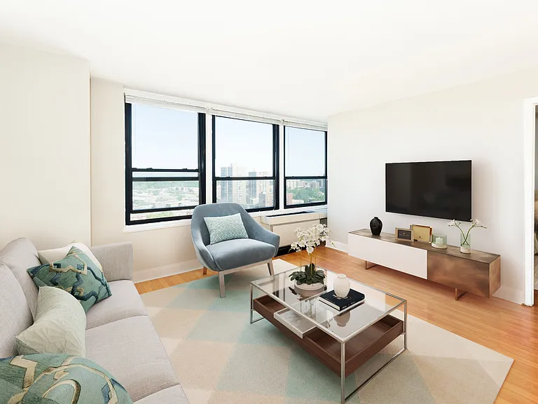 4100 N. Marine Dr. — Photo 33
