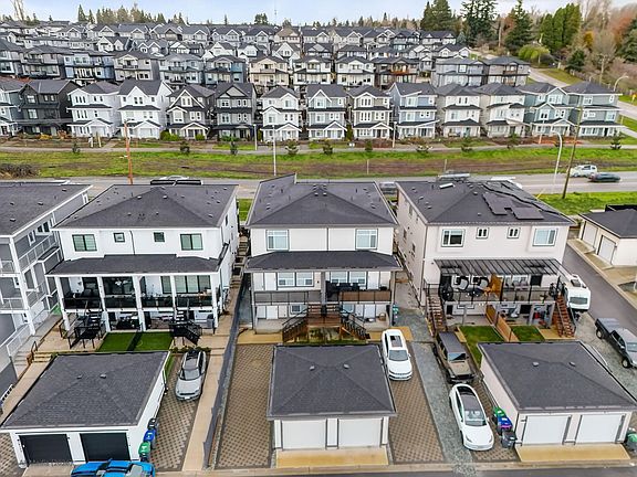 3rd image of 16762 16th Ave