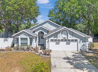 10339 Patrick Dr, Leesburg, FL 34788