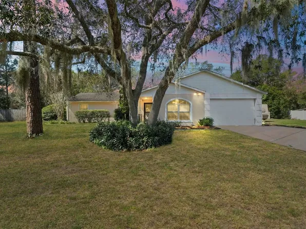 40619 W 3rd Ave, Umatilla, FL 32784