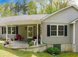 17 Winter Hvn, West Sand Lake, NY 12196