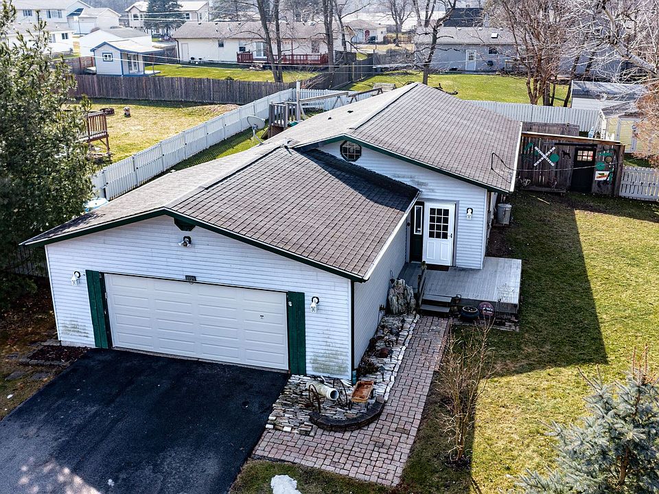 1st image of 8109 E Meadow Ln