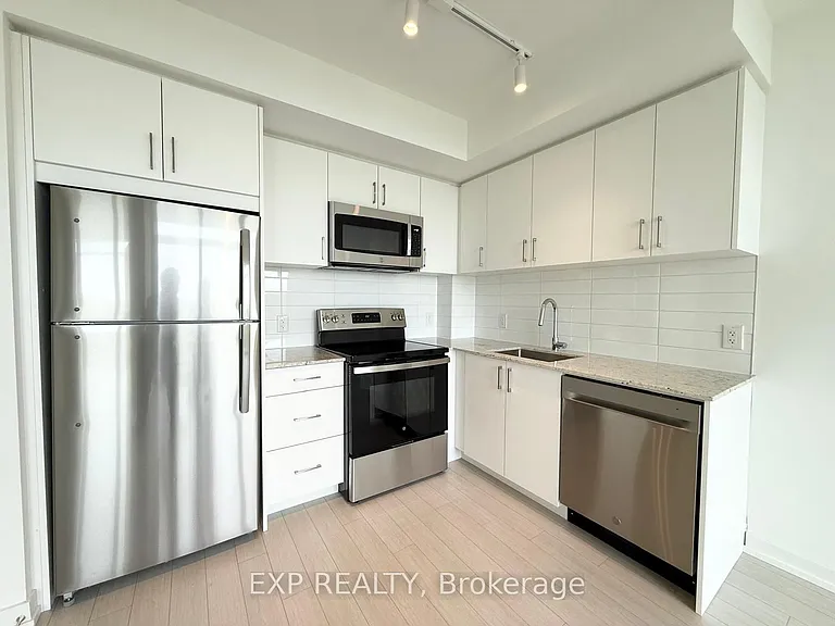 4010 Eglinton Ave W #603 — Photo 7