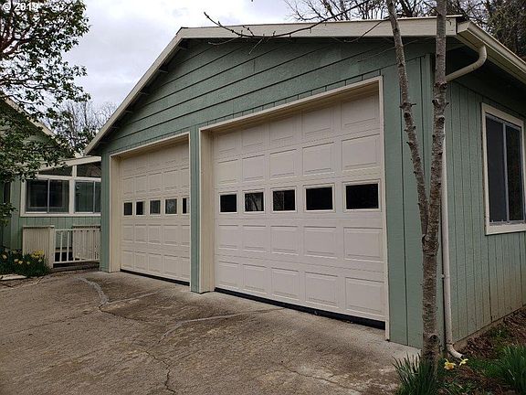 2nd image of 175 Klooster Ln