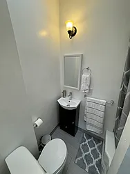 Rented by Bouklis Group