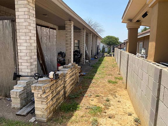 5th image of 8909 Southern Oaks Loop