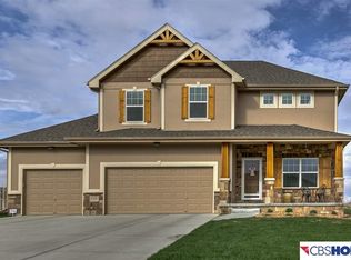 6302 S 197th Cir, Omaha, NE 68135