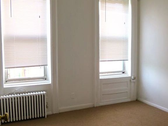 3rd image of 4313 34th Ave APT 6