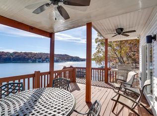 32 Point Cherokee Cir, Lake Ozark, MO 65049