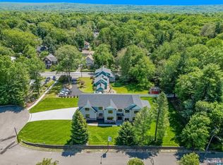 47 Summit Pl, Haworth, NJ 07641