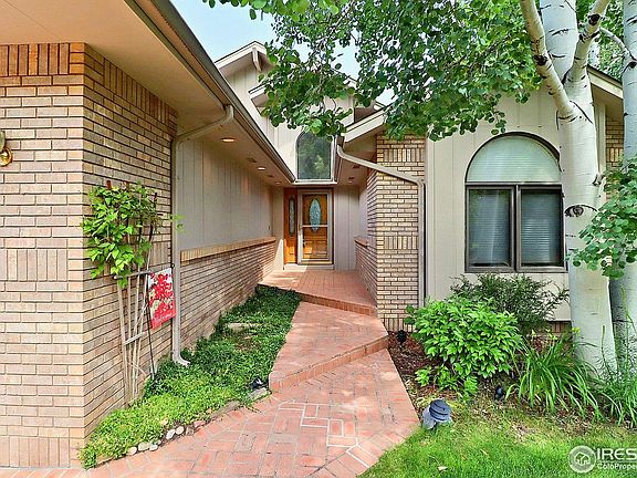 2nd image of 1357 43rd Ave #60
