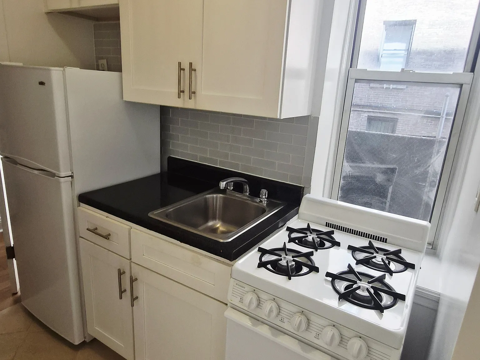 355 West 85th Street — Photo 3
