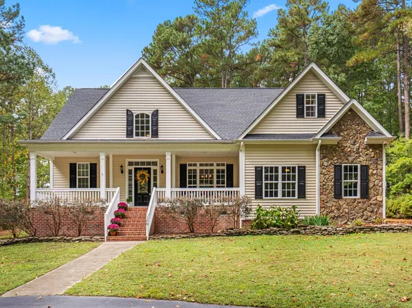 108 Martindale Dr, Youngsville, NC 27596