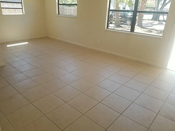 3rd image of 2018 38th St S