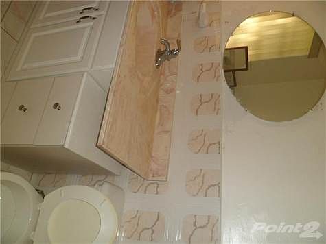 5th image of 17210 NW 32nd Ave