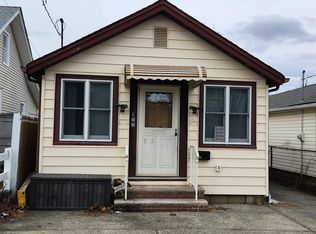 155 Twilight Ave, Laurence Harbor, NJ
