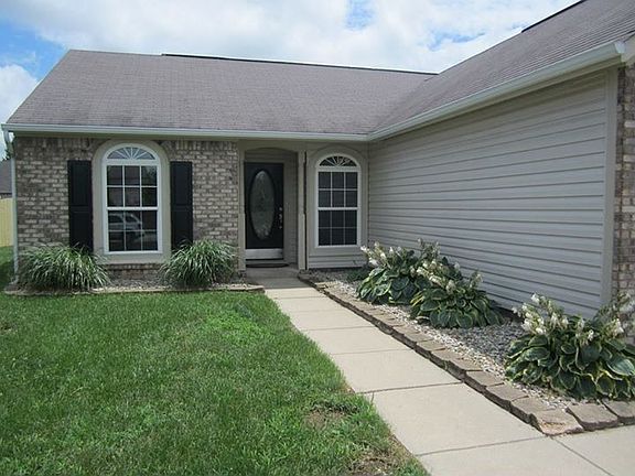 4th image of 323 Pennwood Ln