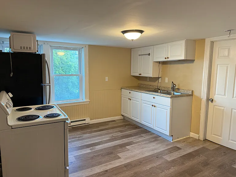 31 Prospect St #2L — Photo 2
