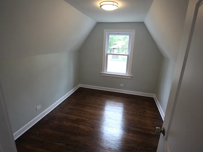 11056 S Sangamon St — Photo 10