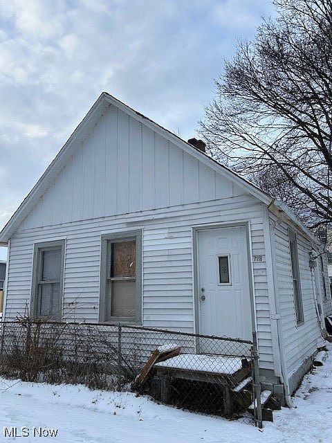 1st image of 7118 Elton Ave