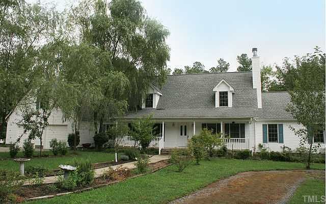 456 Eagle Drive