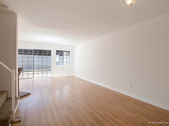 5th image of 1465 E Lexington Ave Unit 12E