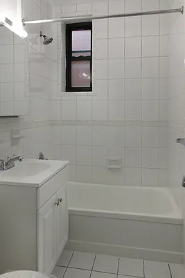 Rented by Stonehenge NYC LLC | media 5