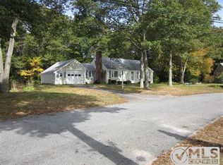 18 Birchill Rd, Centerville, MA 02632